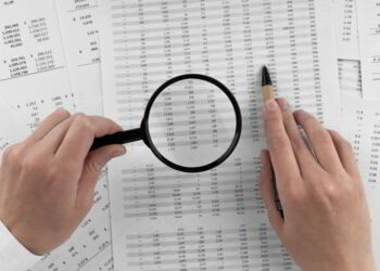 Revealing Corporate Crime: Exposing the Uncovering of Company Fraud Clover Business and Start Up Development Revealing Corporate Crime: Exposing the Uncovering of Company Fraud